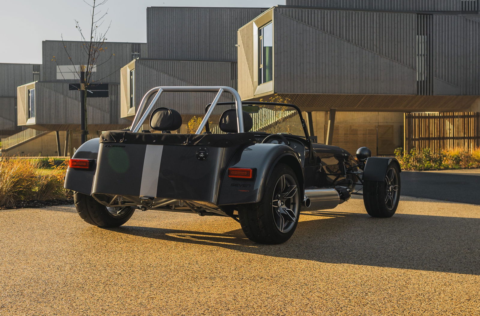 Caterham Seven CSR Twenty - rear